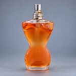 ⁦JEAN PAUL GAULTIER CLASSIQUE EDT _ ( 100ml )⁩ - الصورة ⁦2⁩