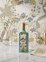 ⁦GUCCI _ FLORA GORGEOUS JASMINE _ With box _ ( 100ml )⁩ - الصورة ⁦4⁩
